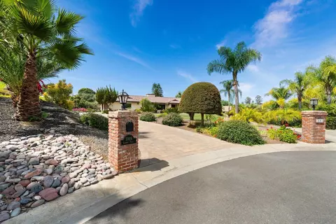 1009 Summit Trl, Escondido, CA 92025 photo 35