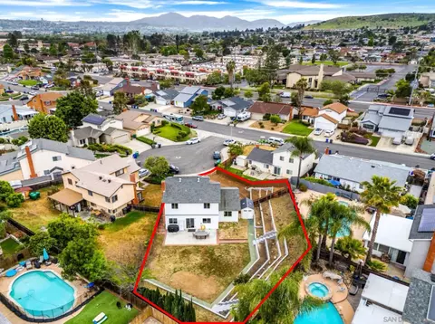 View/Area - 10424 Nubbin Ct, Santee, CA 92071 photo 3 of 4