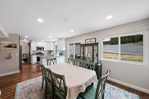 Dining - 10424 Nubbin Ct, Santee, CA 92071 photo 3 of 4
