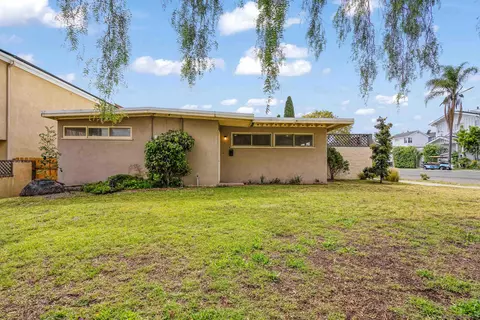 Exterior - 275 F Ave, Coronado, CA 92118 photo 7 of 7