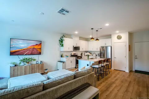 328 Satsuma Trl, Fallbrook, CA 92028 photo 5