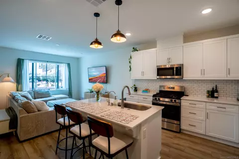 328 Satsuma Trl, Fallbrook, CA 92028 photo 14