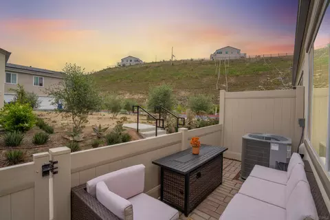 328 Satsuma Trl, Fallbrook, CA 92028 photo 30