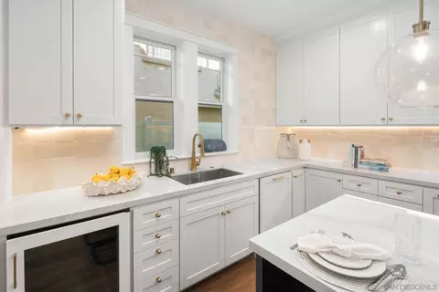 Kitchen - 741 G Ave, Coronado, CA 92118 photo 3 of 4