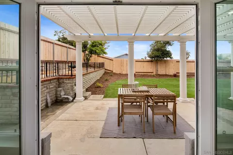 662 E J St, Chula Vista, CA 91910 photo 14
