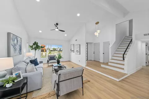 662 E J St, Chula Vista, CA 91910 photo 2