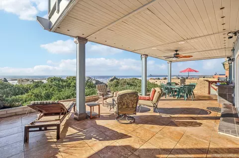 1352 Seacoast Dr, Imperial Beach, CA 91932
