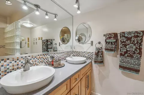 1352 Seacoast Dr, Imperial Beach, CA 91932 photo 27