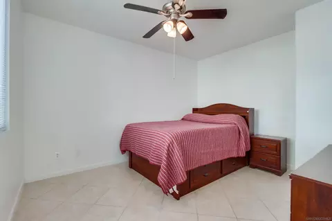 Bedroom - 32411 Cassino Ct, Temecula, CA 92592 photo 1 of 15