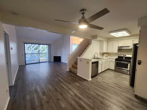 12229 Carmel Vis #250, San Diego, CA 92130