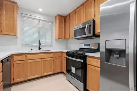 Kitchen - 4054 Craven Rd UNIT 49, Oceanside, CA 92057 photo 2 of 2