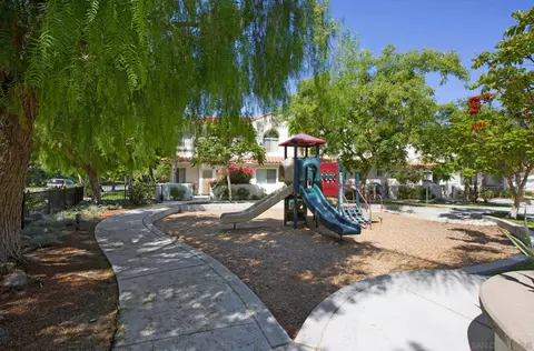 Exterior - 4054 Craven Rd UNIT 49, Oceanside, CA 92057 photo 4 of 5