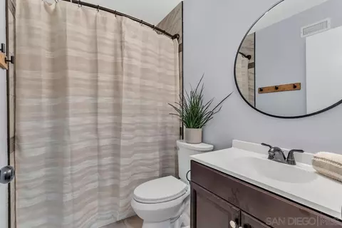 Bath - 8024 Winter Gardens Blvd UNIT A, El Cajon, CA 92021 photo 4 of 4