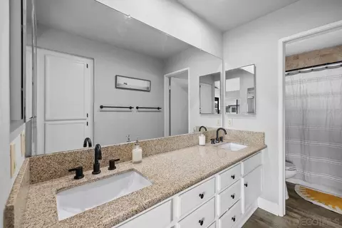 Bath - 12741 Laurel St #61, Lakeside, CA 92040 photo 1 of 2
