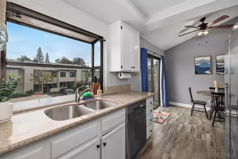 Kitchen - 12741 Laurel St #61, Lakeside, CA 92040 photo 3 of 4