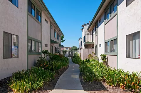 Exterior - 12741 Laurel St #61, Lakeside, CA 92040 photo 2 of 5