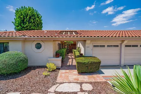 Exterior - 3611 Lago Sereno, Escondido, CA 92029 photo 2 of 5