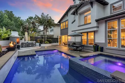 Exterior - 6402 Topmast Dr, Carlsbad, CA 92011 photo 8 of 12