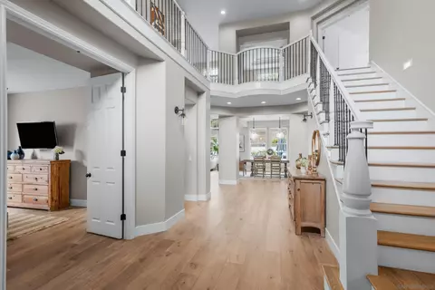 Entry Way - 6402 Topmast Dr, Carlsbad, CA 92011 photo 4 of 5