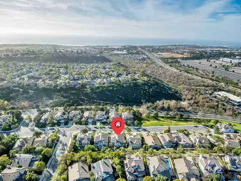 View/Area - 6402 Topmast Dr, Carlsbad, CA 92011 photo 2 of 6