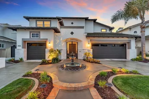 Exterior - 6402 Topmast Dr, Carlsbad, CA 92011 photo 4 of 12
