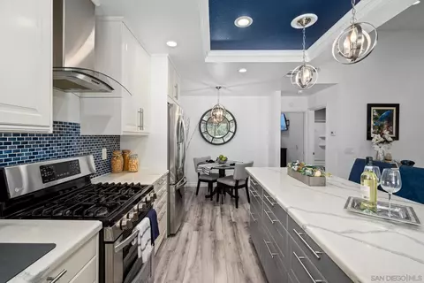 Kitchen - 2120 Greencrest Dr, El Cajon, CA 92019 photo 5 of 7