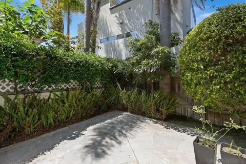 716 Glenview Ln, La Jolla, CA 92037 photo 22