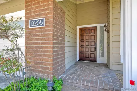 13205 Poway Hills Dr, Poway, CA 92064 photo 3