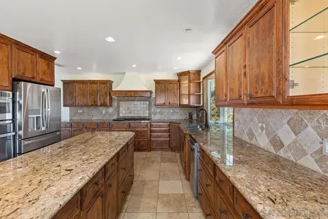 Kitchen - 3049 Millar Ranch Rd, Spring Valley, CA 91978 photo 3 of 3