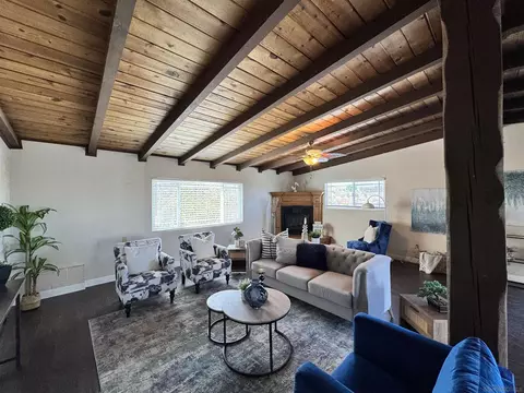 Living - 3049 Millar Ranch Rd, Spring Valley, CA 91978 photo 2 of 14