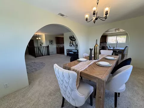 Dining - 3049 Millar Ranch Rd, Spring Valley, CA 91978 photo 2 of 5