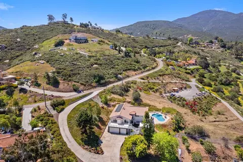 View/Area - 3049 Millar Ranch Rd, Spring Valley, CA 91978 photo 2 of 5