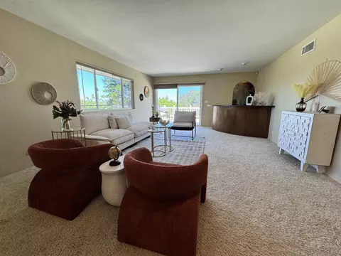 Living - 3049 Millar Ranch Rd, Spring Valley, CA 91978 photo 4 of 14