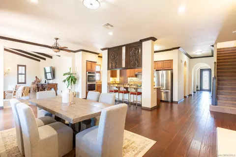 Dining - 1961 James Gaynor St, Fallbrook, CA 92028 photo 1 of 3