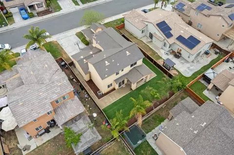1747 Benedetto Pt, Perris, CA 92571 photo 22