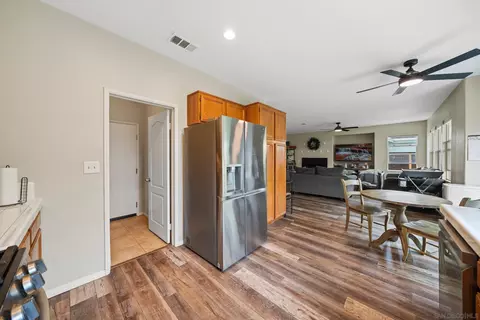 1747 Benedetto Pt, Perris, CA 92571 photo 9