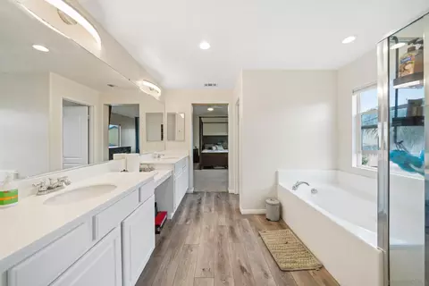 1747 Benedetto Pt, Perris, CA 92571 photo 18
