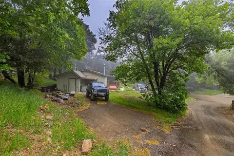 Exterior - 4006 Echo Dr, Julian, CA 92036 photo 5 of 7