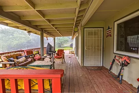Exterior - 4006 Echo Dr, Julian, CA 92036 photo 2 of 7