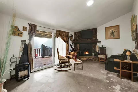 Living - 4006 Echo Dr, Julian, CA 92036 photo 1 of 1