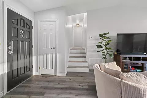 Entry Way - 2235 Monaghan Ct, Spring Valley, CA 91977 photo 2 of 2