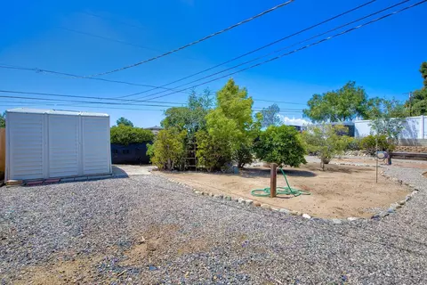 Exterior - 1038 Knoll Park Ln, Fallbrook, CA 92028 photo 4 of 10