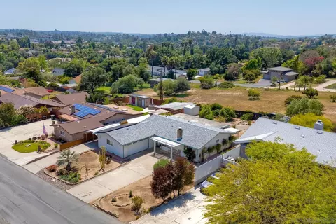 View/Area - 1038 Knoll Park Ln, Fallbrook, CA 92028 photo 6 of 11