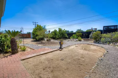 Exterior - 1038 Knoll Park Ln, Fallbrook, CA 92028 photo 10 of 10
