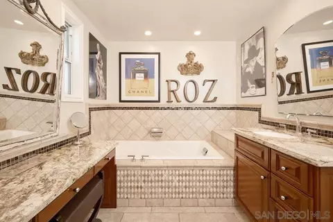 Bath - 105 Antigua Ct, Coronado, CA 92118 photo 4 of 5