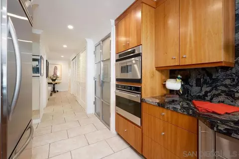 Kitchen - 105 Antigua Ct, Coronado, CA 92118 photo 5 of 6
