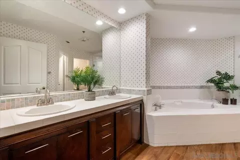 2888 Torrey Pines Rd, La Jolla, CA 92037 photo 21