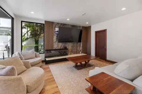 Living - 6675 Caminito Lindrick, La Jolla, CA 92037 photo 1 of 10