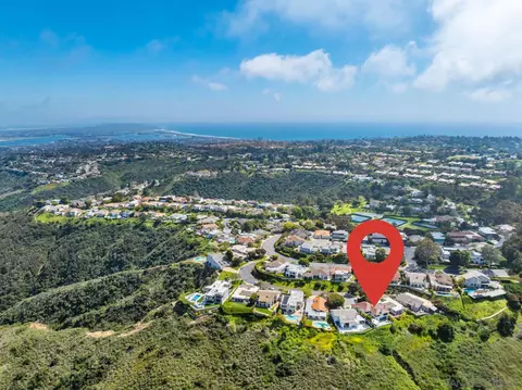 View/Area - 6675 Caminito Lindrick, La Jolla, CA 92037 photo 10 of 10