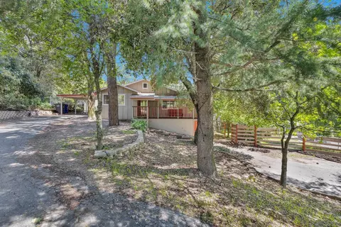 Exterior - 3027 Pine Crest Dr, Julian, CA 92036 photo 4 of 10
